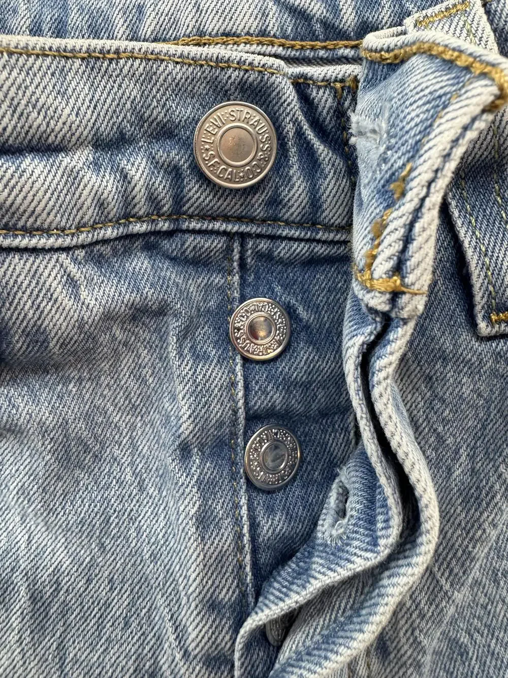 Levi's 501 S Skinny Jeans Womens W25 L28 Light Wash High Rise Raw Hem Denim